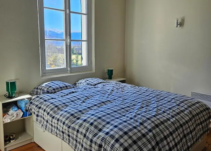 Casa Familiar Con Encanto * Enveitg